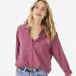 Xirena Beau Button-Down in Fig Cotton Poplin